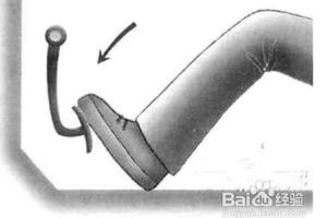汽车踩离合器技巧.
